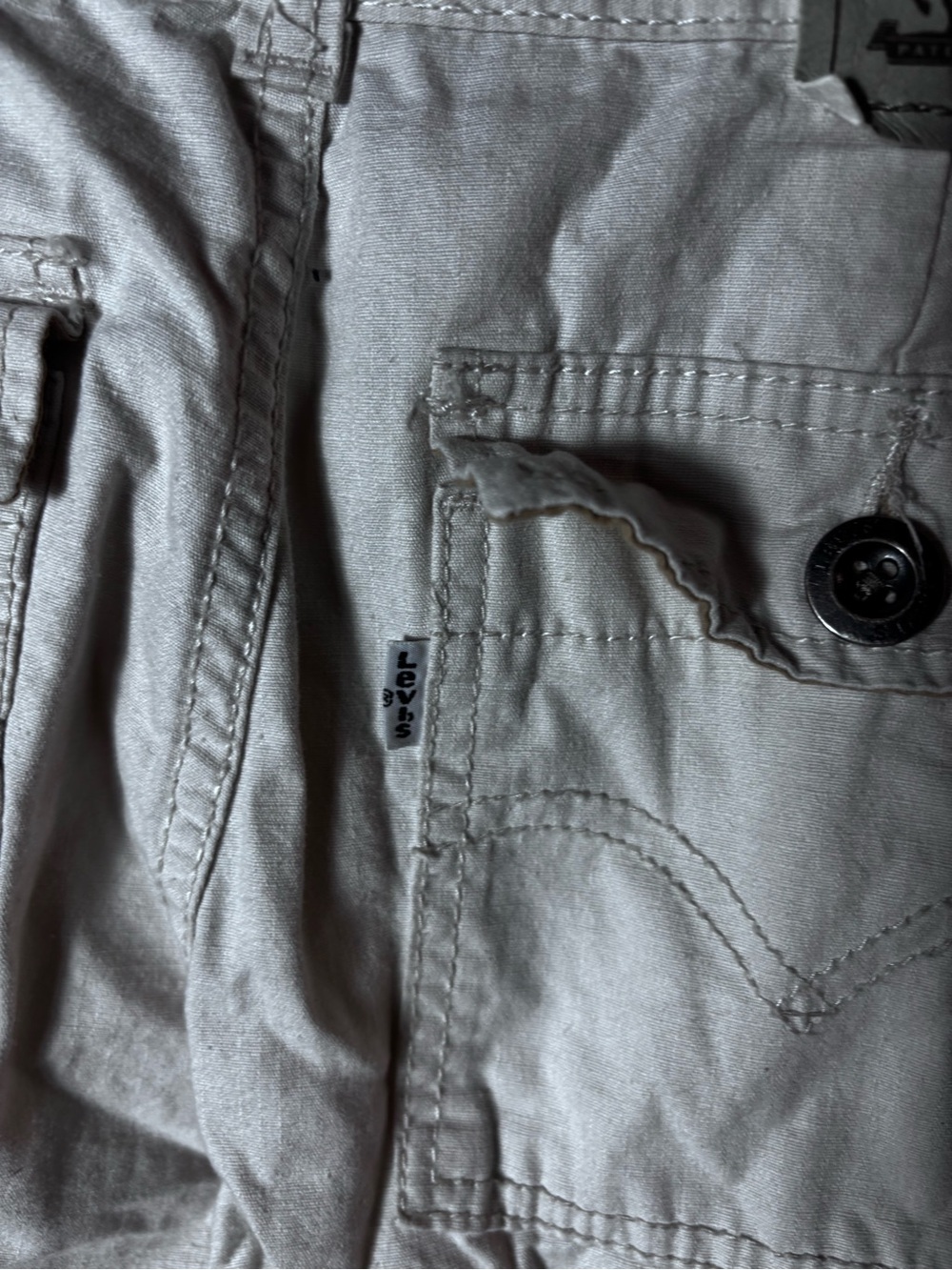 Levi's Light brownKids Cargo Shorts with Button Pockets - Picture 5 of 6